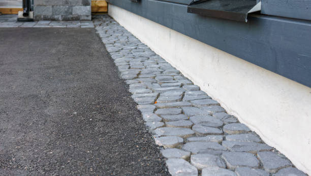 Best Interlocking Driveway Pavers  in Suamico, WI